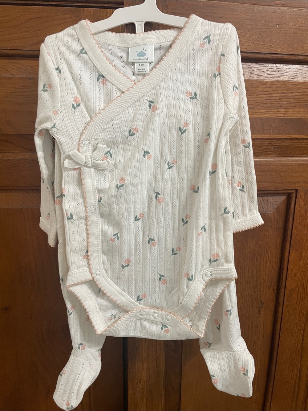 cloud island Cream Onesie with Pink Floral Print and Bow NWT Sz. 6/9 months